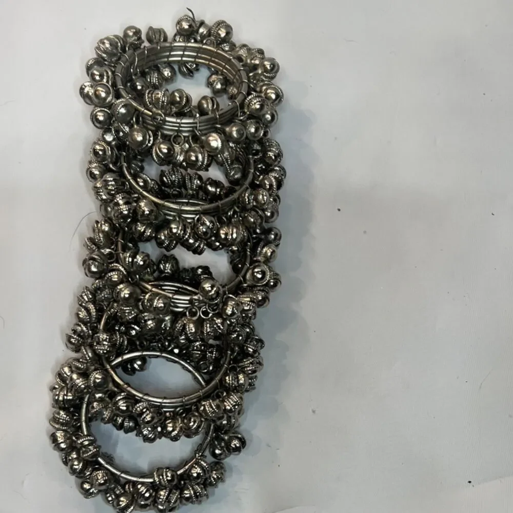 Unbranded vintage set